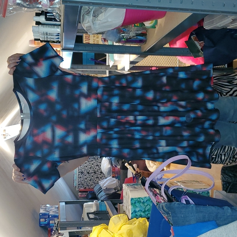 Amelia Lularoe